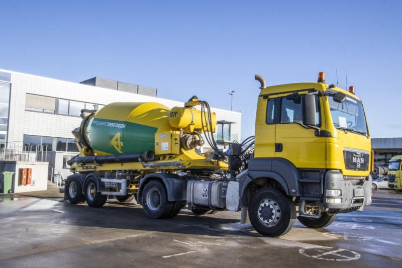 DE BUF MIXER/MALAXEUR/MISCHER-10M3 (gestuurd/gelenkt/dir./steering) - نصف مقطورة خلاطة خرسانة: صورة 3 DE BUF MIXER/MALAXEUR/MISCHER-10M3 (gestuurd/gelenkt/dir./steering) - نصف مقطورة خلاطة خرسانة: صورة 3