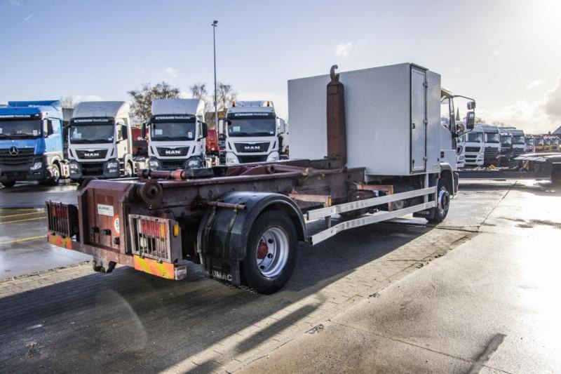 Iveco EUROCARGO 130E18 - شاحنة ذات خطاف: صورة 5 Iveco EUROCARGO 130E18 - شاحنة ذات خطاف: صورة 5
