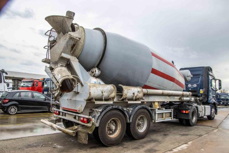 Liebherr BETON MIXER/MALAXEUR/MISCHER HTM 1204 - 12M³ - نصف مقطورة خلاطة خرسانة: صورة 2 Liebherr BETON MIXER/MALAXEUR/MISCHER HTM 1204 - 12M³ - نصف مقطورة خلاطة خرسانة: صورة 2