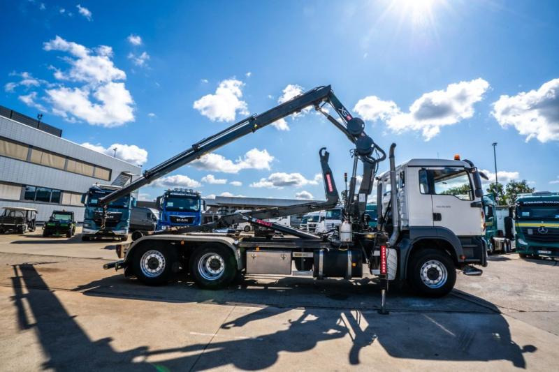MAN TGA 26.320 BL -6X2-4+HIAB 122 E3 HIDUO - شاحنة ذات خطاف, شاحنة كرين: صورة 3 MAN TGA 26.320 BL -6X2-4+HIAB 122 E3 HIDUO - شاحنة ذات خطاف, شاحنة كرين: صورة 3