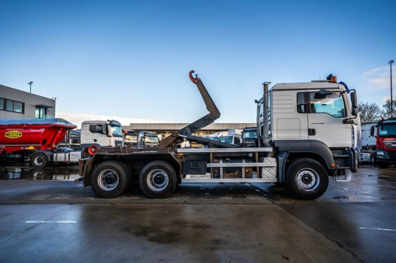 MAN TGA 33.430 BB - شاحنة ذات خطاف: صورة 3 MAN TGA 33.430 BB - شاحنة ذات خطاف: صورة 3