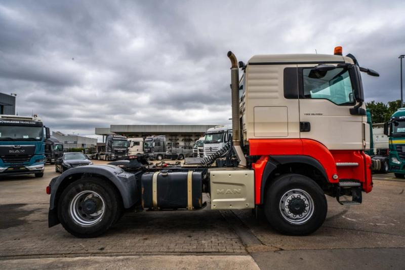 MAN TGS 18.460 BLS 4X4 +KIPHYDR.+ADR (met Cardan) - وحدة جر: صورة 3 MAN TGS 18.460 BLS 4X4 +KIPHYDR.+ADR (met Cardan) - وحدة جر: صورة 3