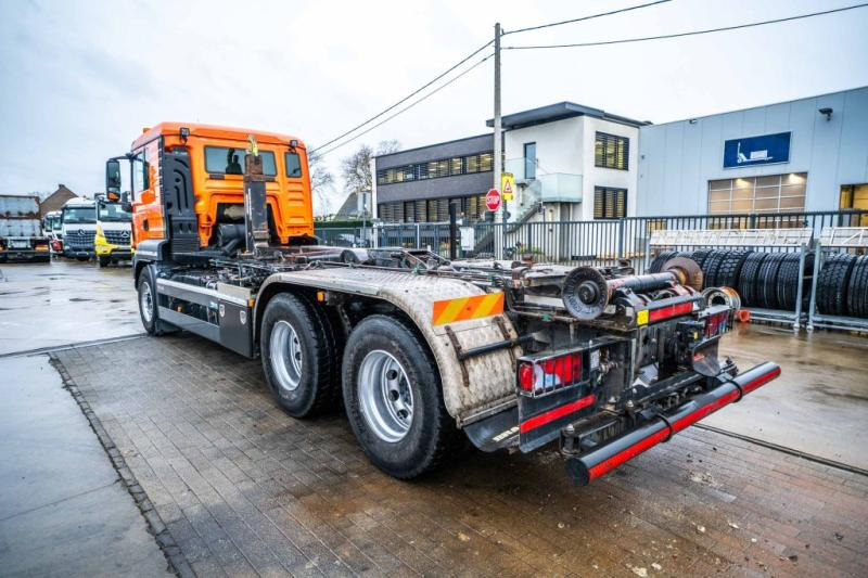 MAN TGS 33.420 BB - شاحنة ذات خطاف: صورة 5 MAN TGS 33.420 BB - شاحنة ذات خطاف: صورة 5