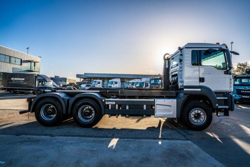 MAN TGS 33.430 BL - شاحنة ذات خطاف: صورة 3 MAN TGS 33.430 BL - شاحنة ذات خطاف: صورة 3