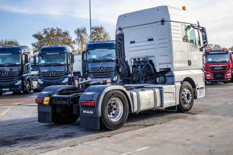 MAN TGX 18.440 XLX BLS + INTARDER - وحدة جر: صورة 4 MAN TGX 18.440 XLX BLS + INTARDER - وحدة جر: صورة 4