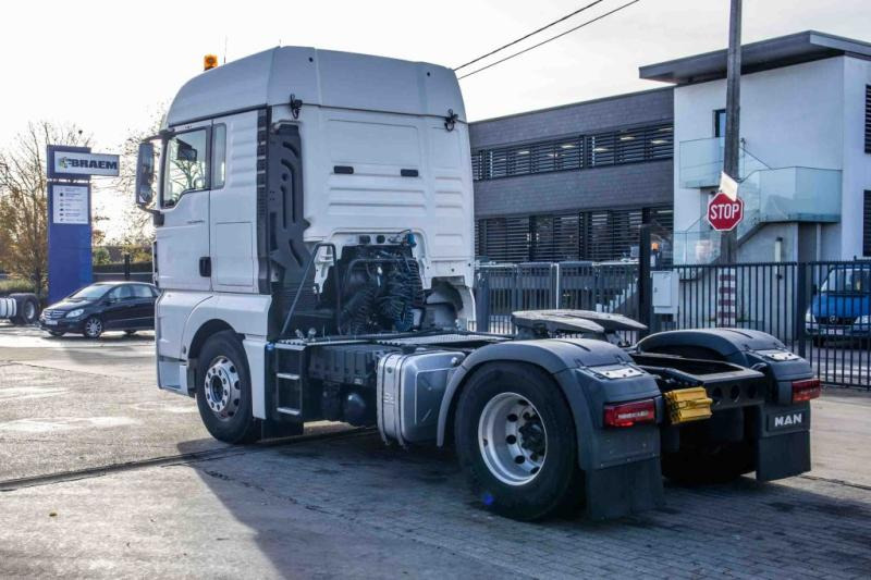 MAN TGX 18.440 XLX BLS + INTARDER - وحدة جر: صورة 5 MAN TGX 18.440 XLX BLS + INTARDER - وحدة جر: صورة 5