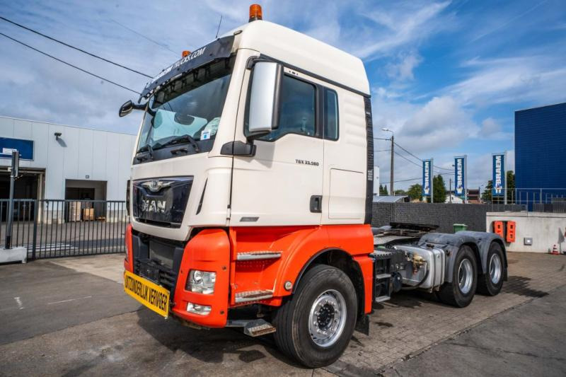 MAN TGX 33.560 XLX BLS+BIG AXLES+INTARDER - وحدة جر: صورة 1 MAN TGX 33.560 XLX BLS+BIG AXLES+INTARDER - وحدة جر: صورة 1