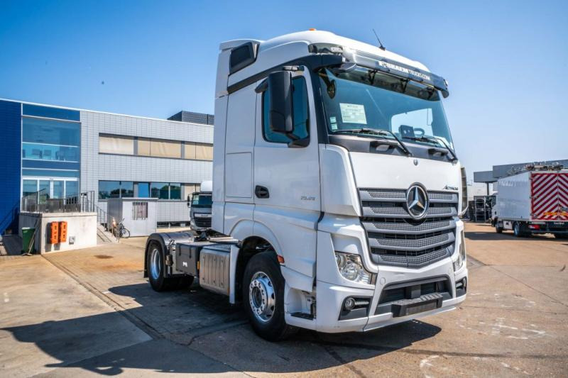 Mercedes ACTROS 1845 LS - وحدة جر: صورة 2 Mercedes ACTROS 1845 LS - وحدة جر: صورة 2