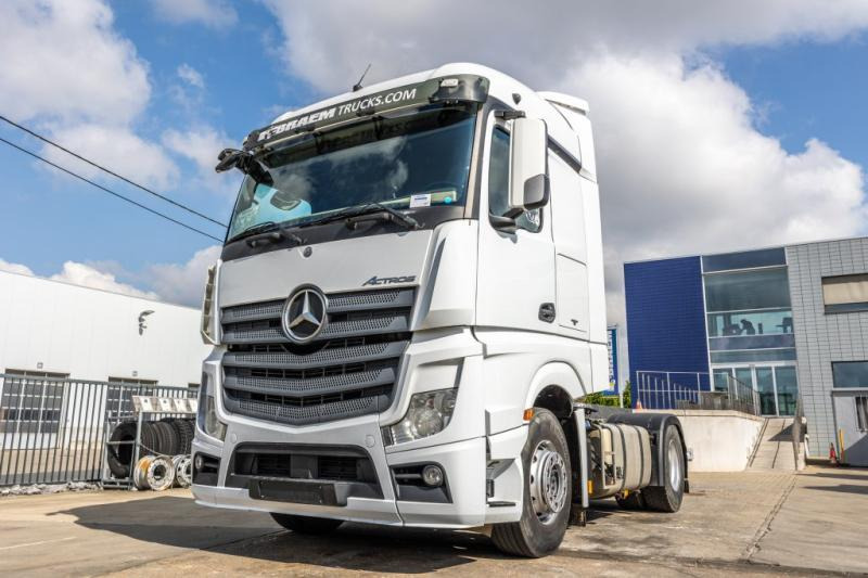Mercedes ACTROS 1945 (1845) LS - وحدة جر: صورة 2 Mercedes ACTROS 1945 (1845) LS - وحدة جر: صورة 2