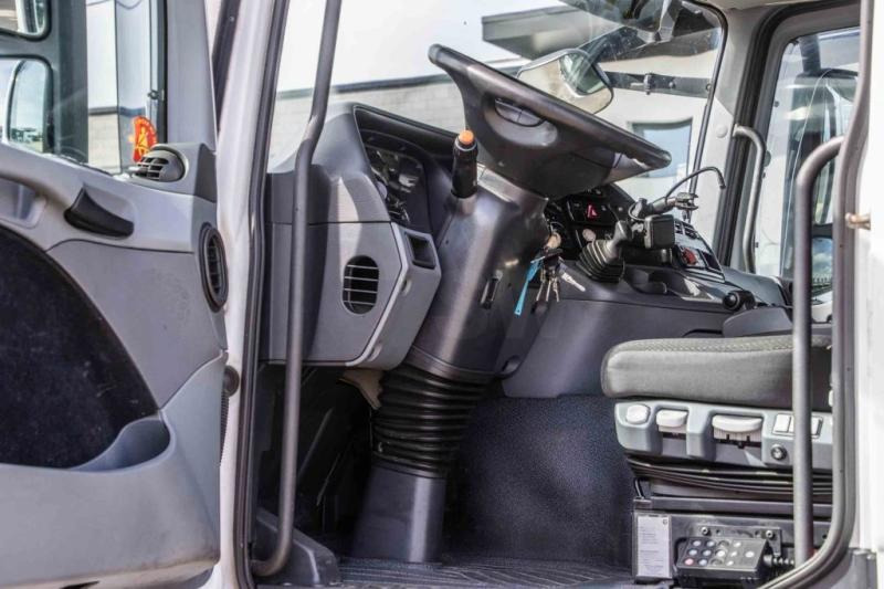 Mercedes ACTROS 2544-MP3+MAGYAR-INOX-18.200L+6COMP - شاحنة صهريج: صورة 5 Mercedes ACTROS 2544-MP3+MAGYAR-INOX-18.200L+6COMP - شاحنة صهريج: صورة 5