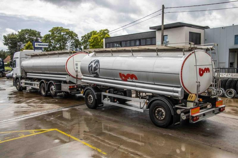 Mercedes ACTROS 2544-MP3+MAGYAR-INOX-18.200L+6COMP - شاحنة صهريج: صورة 4 Mercedes ACTROS 2544-MP3+MAGYAR-INOX-18.200L+6COMP - شاحنة صهريج: صورة 4