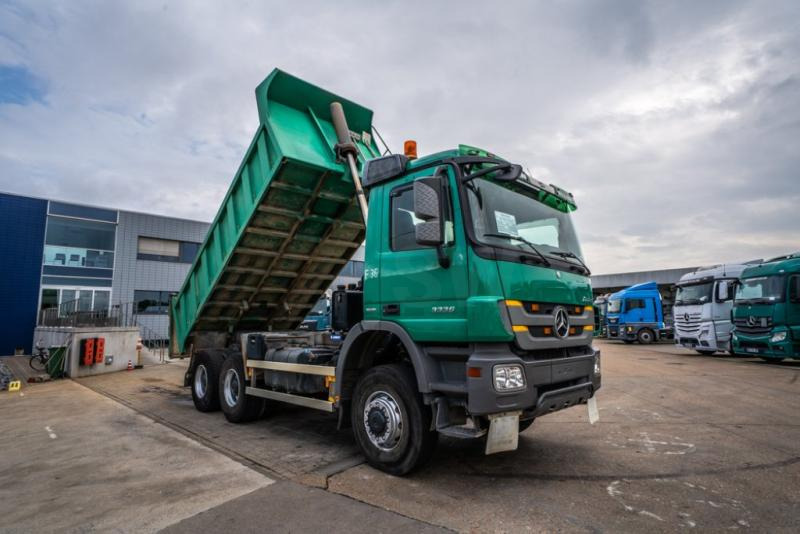 Mercedes ACTROS 3336 AK-MP3 - شاحنة قلاب: صورة 2 Mercedes ACTROS 3336 AK-MP3 - شاحنة قلاب: صورة 2