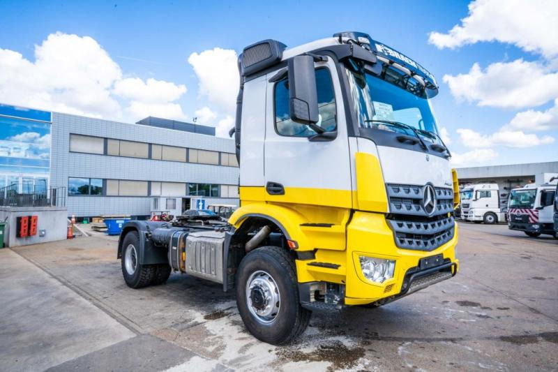Mercedes AROCS 2045 AS (cardan) - وحدة جر: صورة 2 Mercedes AROCS 2045 AS (cardan) - وحدة جر: صورة 2