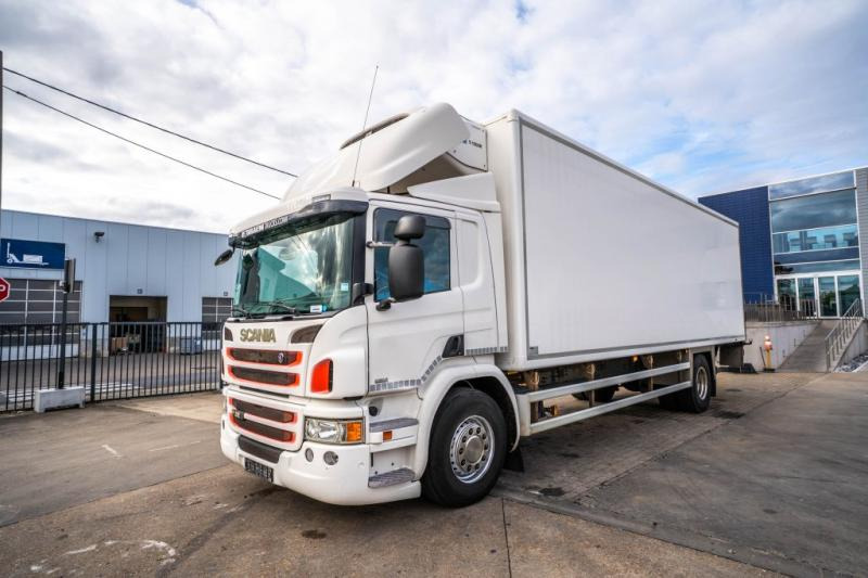 Scania P320 - THERMOKING T-1000R - شاحنة الفريزر: صورة 1 Scania P320 - THERMOKING T-1000R - شاحنة الفريزر: صورة 1