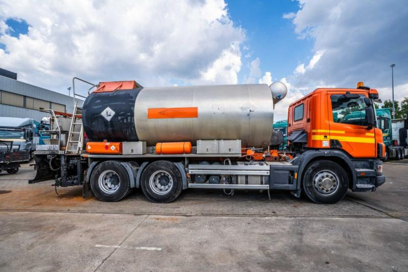 Scania SCANIA 124G420-6x4/BITUMEN/ASFALT - شاحنة صهريج: صورة 3 Scania SCANIA 124G420-6x4/BITUMEN/ASFALT - شاحنة صهريج: صورة 3