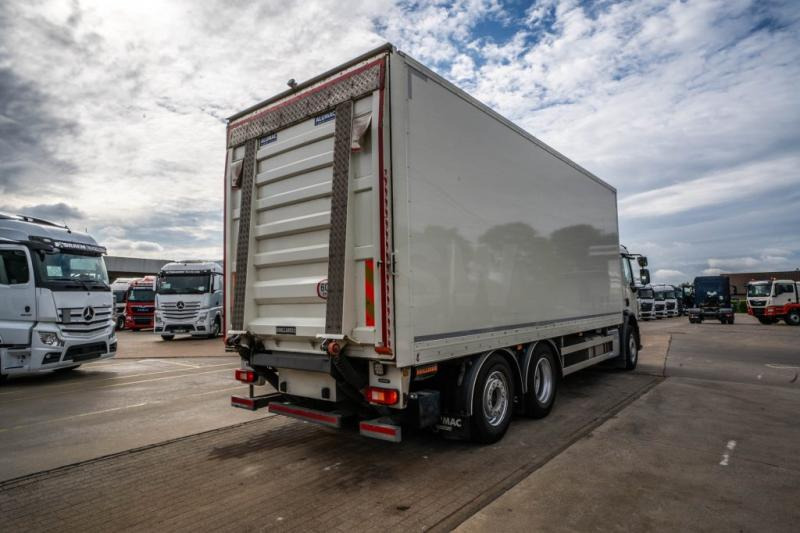 Volvo FE 320 -6X2 +DHOLLANDIA 2.5T- 194.400 KM - شاحنة مقفلة: صورة 4 Volvo FE 320 -6X2 +DHOLLANDIA 2.5T- 194.400 KM - شاحنة مقفلة: صورة 4