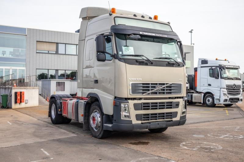 Volvo FH 400-E5+HYDR. - وحدة جر: صورة 2 Volvo FH 400-E5+HYDR. - وحدة جر: صورة 2