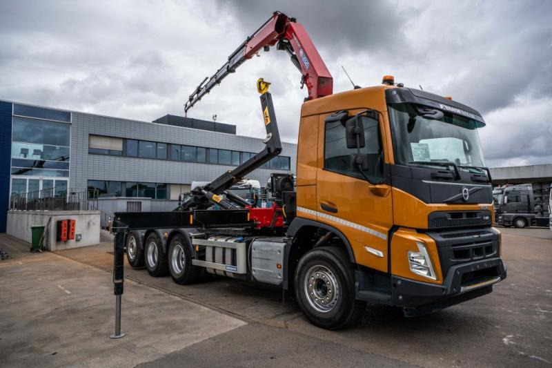 Volvo FMX 430-8x4+HMF 2820/6xhydr. - شاحنة ذات خطاف, شاحنة كرين: صورة 2 Volvo FMX 430-8x4+HMF 2820/6xhydr. - شاحنة ذات خطاف, شاحنة كرين: صورة 2