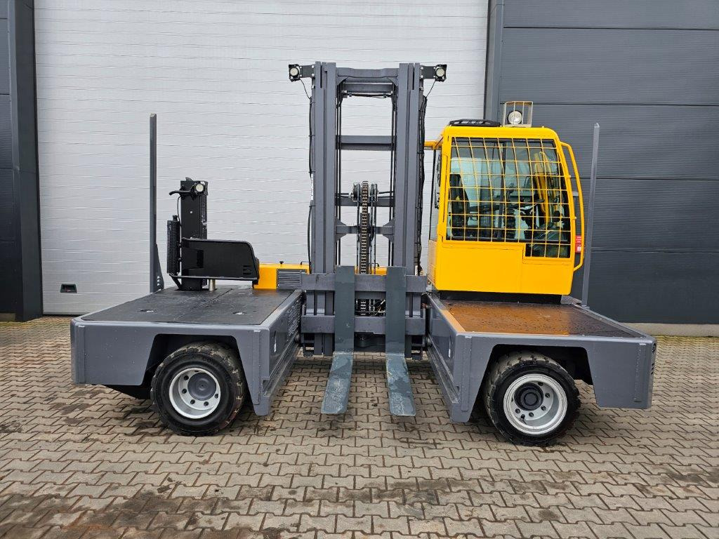 Baumann HX50/14/72TR - TRIPLEX - محمل جانبي - رافعة شوكية ذات شحن جانبي: صورة 1 Baumann HX50/14/72TR - TRIPLEX - محمل جانبي - رافعة شوكية ذات شحن جانبي: صورة 1