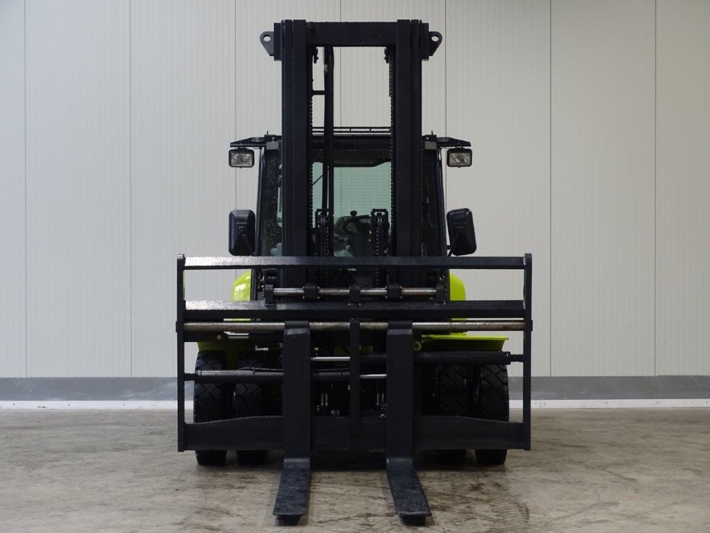 Clark C80D900 - TRIPLEX - NEU - رافعة شوكية ديزل: صورة 4 Clark C80D900 - TRIPLEX - NEU - رافعة شوكية ديزل: صورة 4