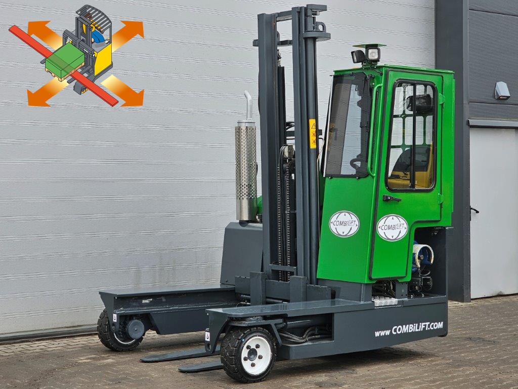 Combilift C3000 - شاحنة مناولة بأربعة اتجاهات: صورة 1 Combilift C3000 - شاحنة مناولة بأربعة اتجاهات: صورة 1