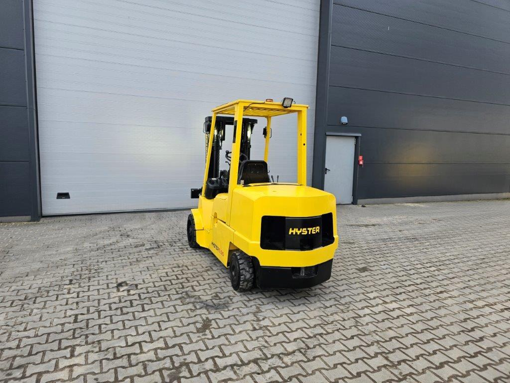 Hyster S5.50XM - Container-Indoor-Stapler - Kompaktstapler - - رافعة شوكية ديزل: صورة 3 Hyster S5.50XM - Container-Indoor-Stapler - Kompaktstapler - - رافعة شوكية ديزل: صورة 3