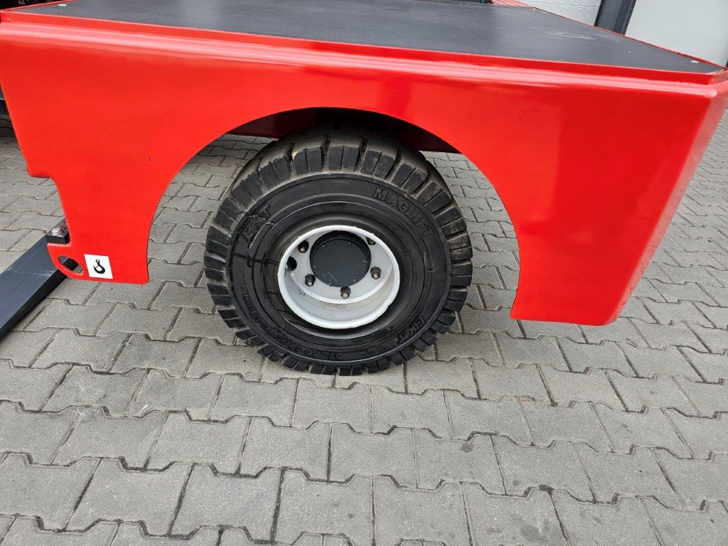 Jumbo JGQN 50 - TRIPLEX - GAS - محمل جانبي - رافعة شوكية ذات شحن جانبي: صورة 2 Jumbo JGQN 50 - TRIPLEX - GAS - محمل جانبي - رافعة شوكية ذات شحن جانبي: صورة 2