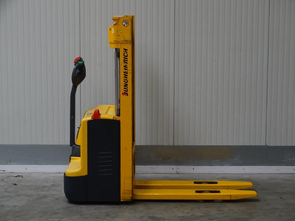 Jungheinrich EJC110 - NEU BATTERIE - آلة التكديس: صورة 3 Jungheinrich EJC110 - NEU BATTERIE - آلة التكديس: صورة 3