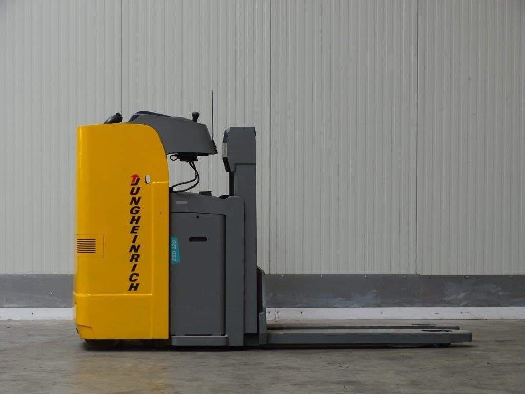 Jungheinrich ESD120 - آلة التكديس: صورة 4 Jungheinrich ESD120 - آلة التكديس: صورة 4