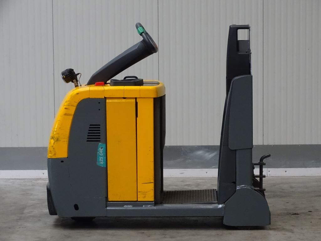 Jungheinrich EZS C40 - جرار السحب الكهربائي: صورة 1 Jungheinrich EZS C40 - جرار السحب الكهربائي: صورة 1