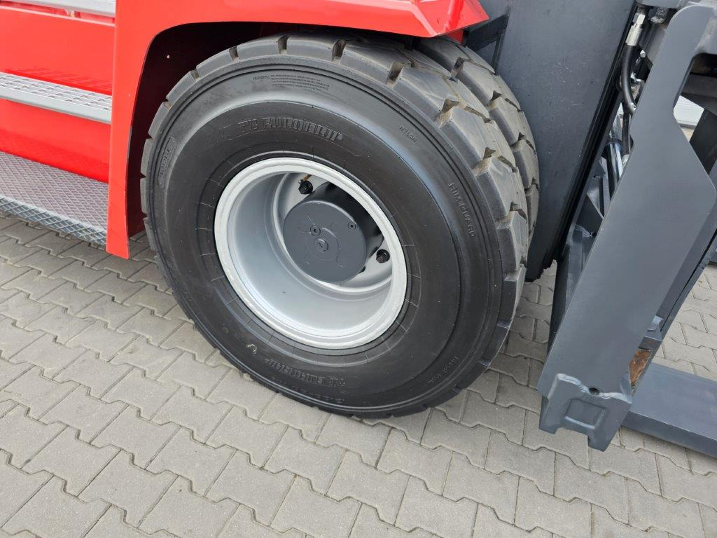 Kalmar DCE120-12 - رافعة شوكية ديزل: صورة 2 Kalmar DCE120-12 - رافعة شوكية ديزل: صورة 2