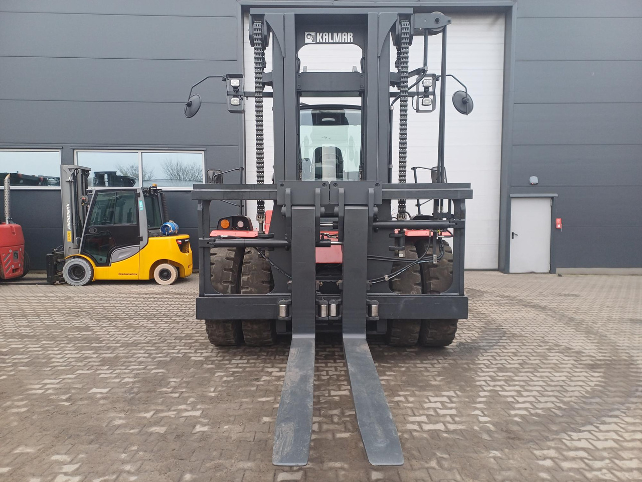 Kalmar DCG250-12LB - رافعة شوكية ديزل: صورة 5 Kalmar DCG250-12LB - رافعة شوكية ديزل: صورة 5