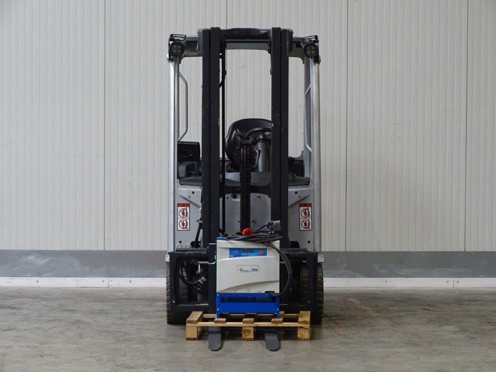 Still RX20-14C - TRIPLEX - رافعة شوكية كهربائية: صورة 4 Still RX20-14C - TRIPLEX - رافعة شوكية كهربائية: صورة 4