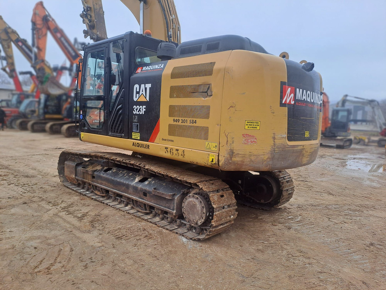 CATERPILLAR 323FLN IHC - حفار زحاف: صورة 5 CATERPILLAR 323FLN IHC - حفار زحاف: صورة 5
