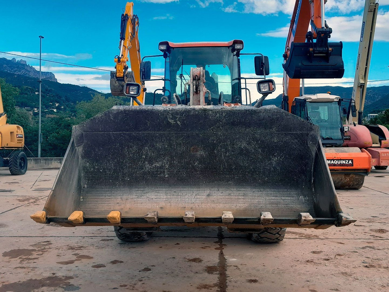 DOOSAN DL250-3 - اللودر بعجل: صورة 3 DOOSAN DL250-3 - اللودر بعجل: صورة 3