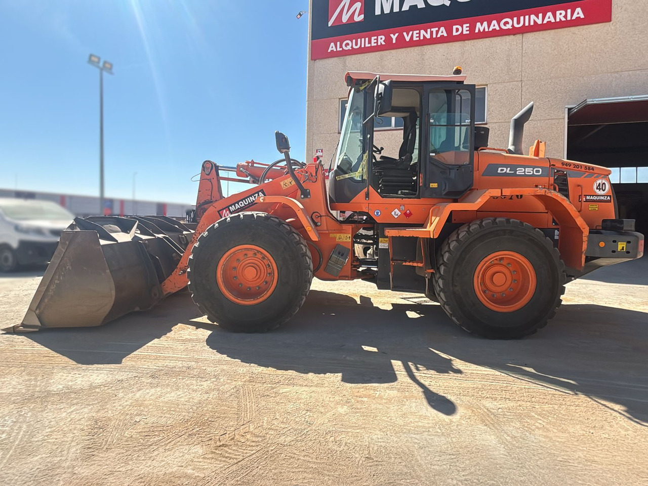 DOOSAN DL250-3 - اللودر بعجل: صورة 3 DOOSAN DL250-3 - اللودر بعجل: صورة 3