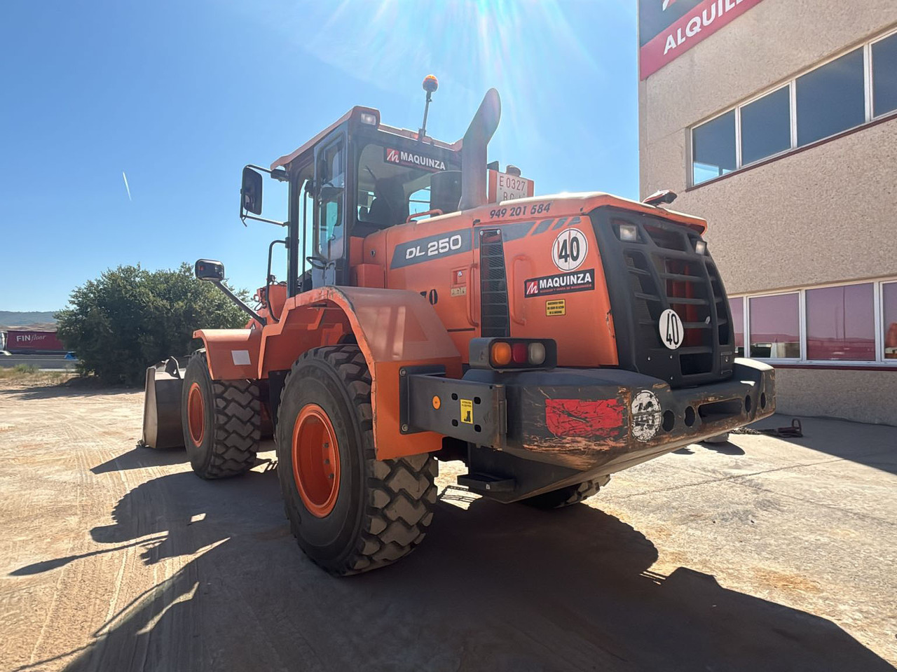 DOOSAN DL250-3 - اللودر بعجل: صورة 5 DOOSAN DL250-3 - اللودر بعجل: صورة 5