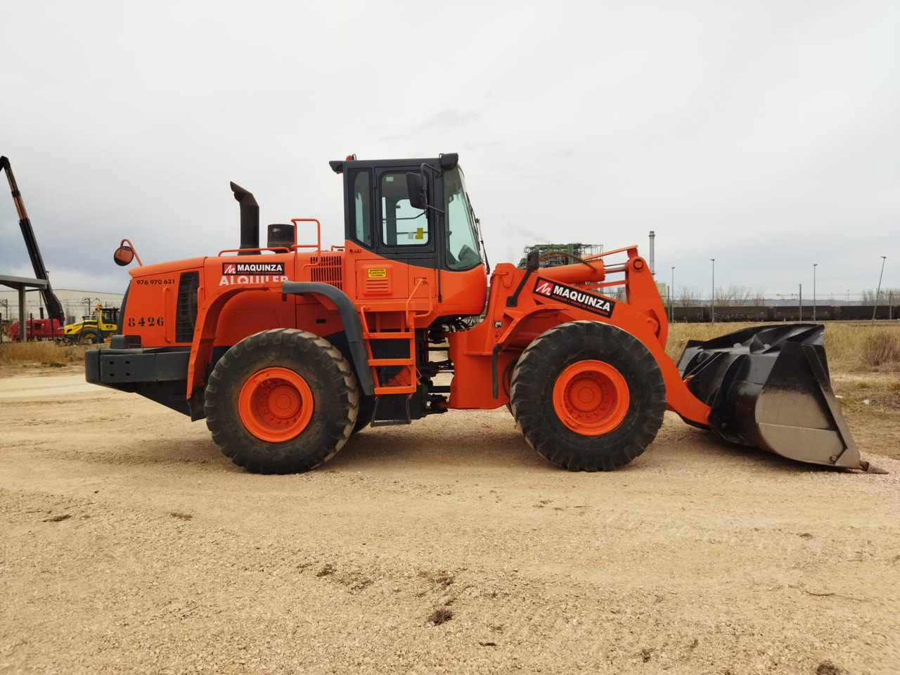 DOOSAN DL300 - اللودر بعجل: صورة 3 DOOSAN DL300 - اللودر بعجل: صورة 3
