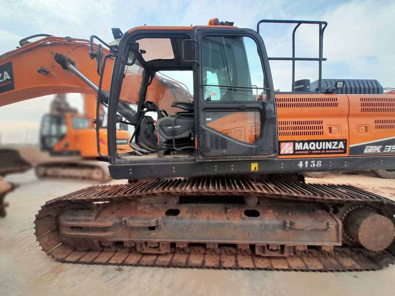 DOOSAN DX350LC-7 - حفار زحاف: صورة 1 DOOSAN DX350LC-7 - حفار زحاف: صورة 1