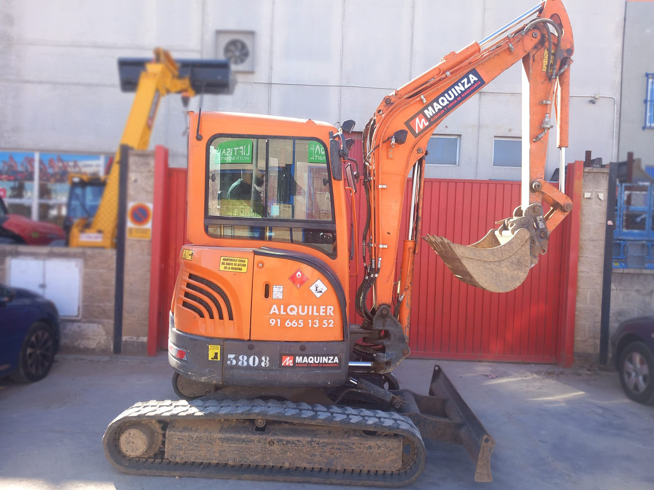DOOSAN DX35Z - حفارة مُصَّغرة: صورة 5 DOOSAN DX35Z - حفارة مُصَّغرة: صورة 5