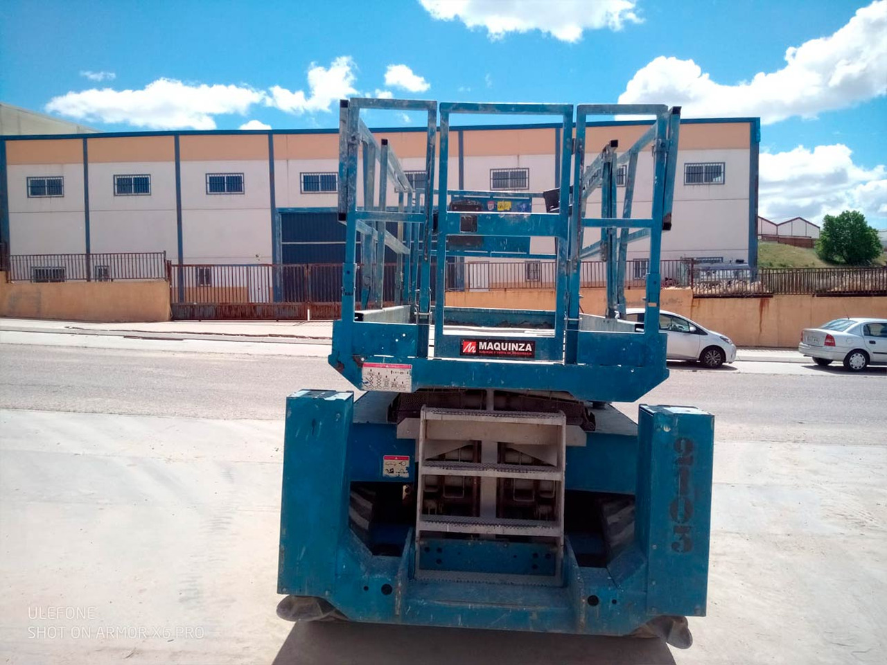 GENIE GS3268RT - رافعة هيدروليكية مقصية: صورة 3 GENIE GS3268RT - رافعة هيدروليكية مقصية: صورة 3