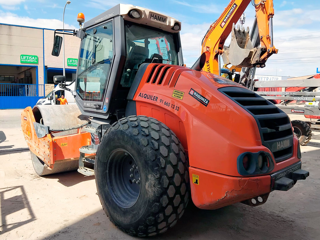 HAMM H16i - مدحلة ضاغطة: صورة 2 HAMM H16i - مدحلة ضاغطة: صورة 2