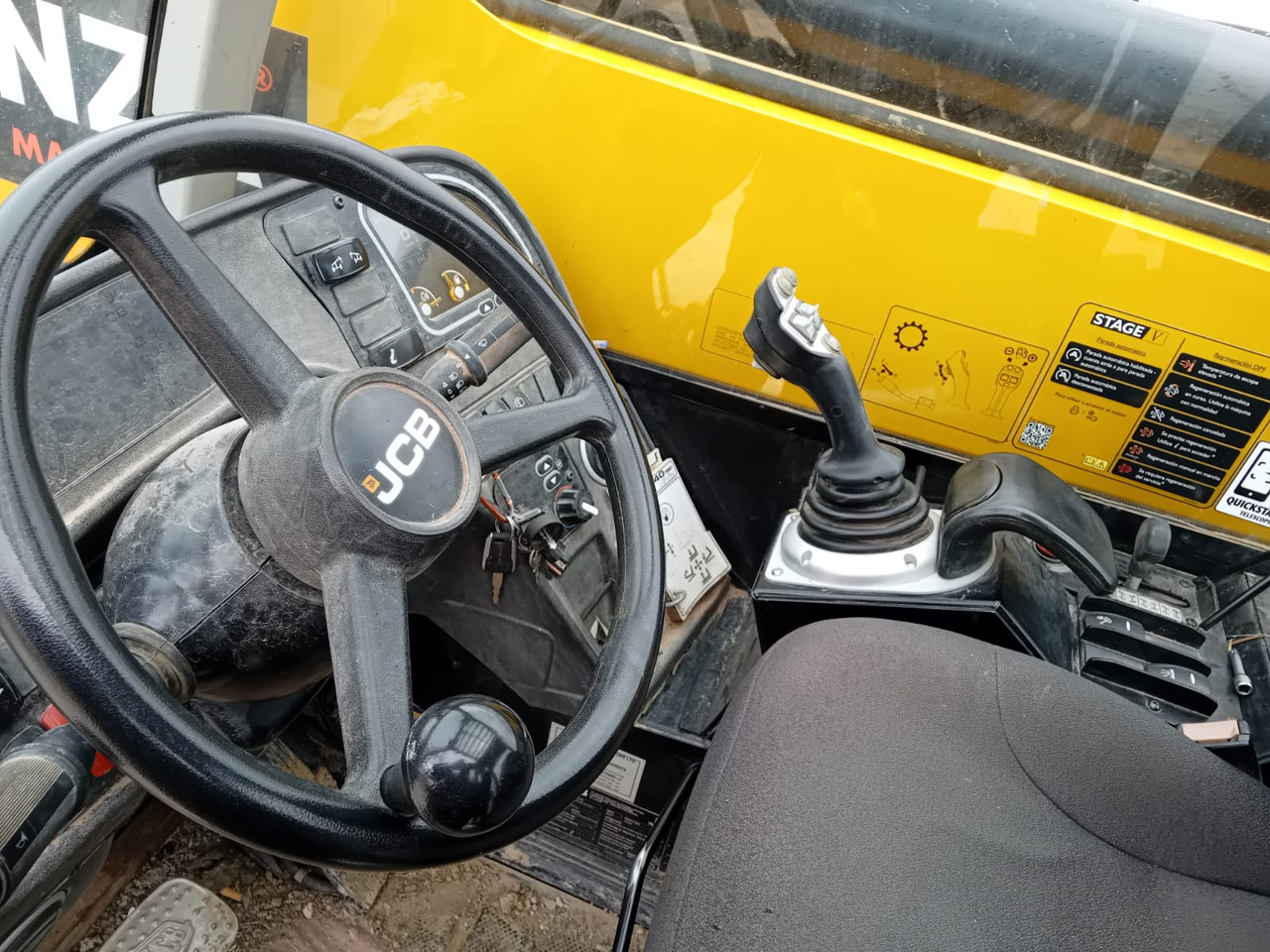 رافعة تلسكوبية JCB 540.180: صورة 11