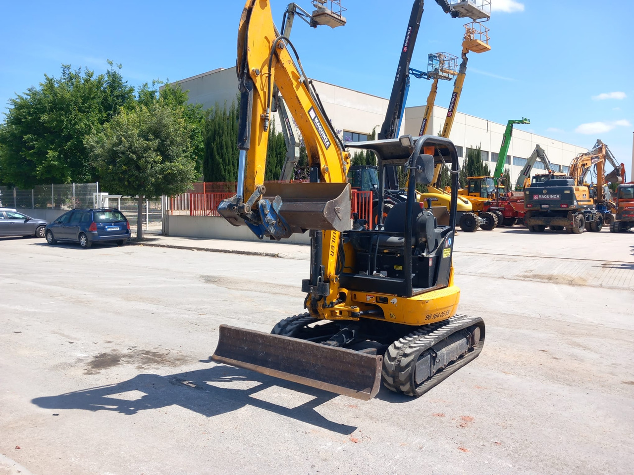 JCB 8030ZTS - حفارة مُصَّغرة: صورة 2 JCB 8030ZTS - حفارة مُصَّغرة: صورة 2