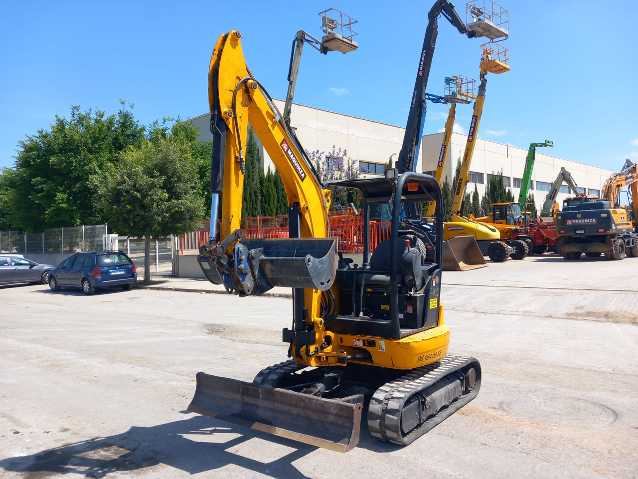 JCB 8030ZTS - حفارة مُصَّغرة: صورة 1 JCB 8030ZTS - حفارة مُصَّغرة: صورة 1