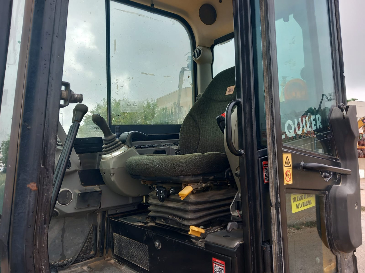 JCB 85Z - حفارة مُصَّغرة: صورة 4 JCB 85Z - حفارة مُصَّغرة: صورة 4