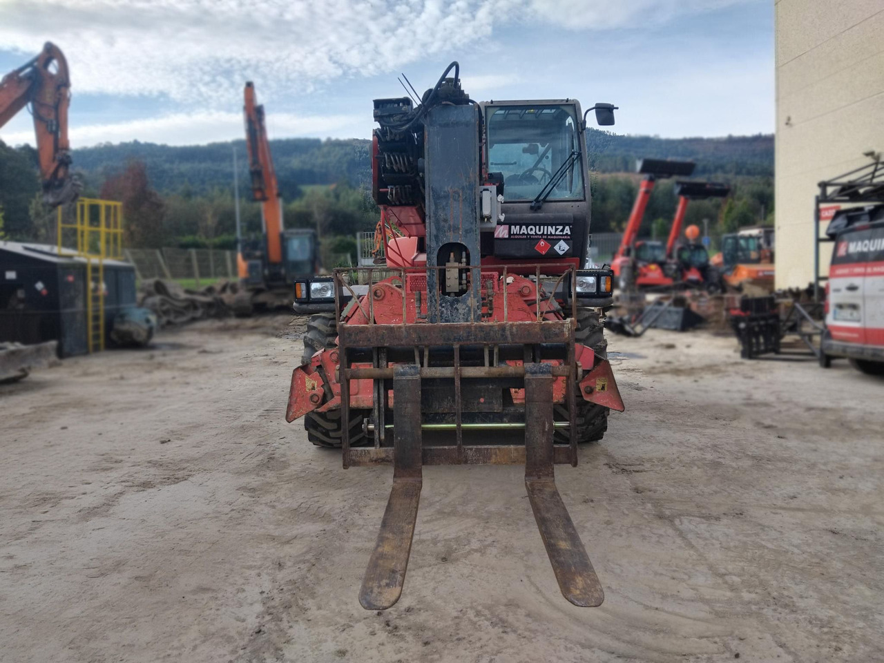 MANITOU MRT1742 - رافعة تلسكوبية: صورة 3 MANITOU MRT1742 - رافعة تلسكوبية: صورة 3