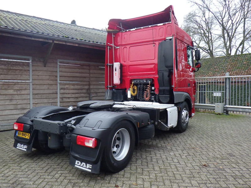 DAF XF 450 Smart Tacho 2 / 8 Tons vooras - وحدة جر: صورة 3 DAF XF 450 Smart Tacho 2 / 8 Tons vooras - وحدة جر: صورة 3