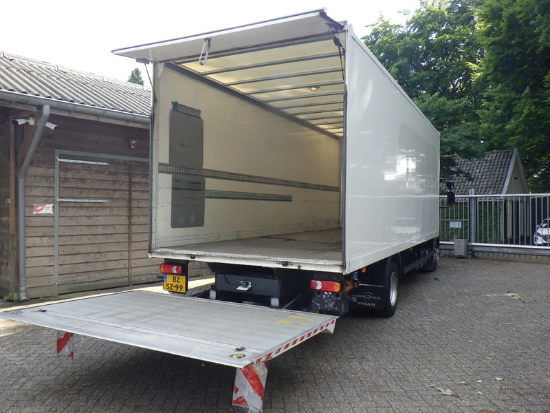 Volvo FL 12 240 Euro 5 EEV/ 6 Cil. - شاحنة مقفلة: صورة 4 Volvo FL 12 240 Euro 5 EEV/ 6 Cil. - شاحنة مقفلة: صورة 4