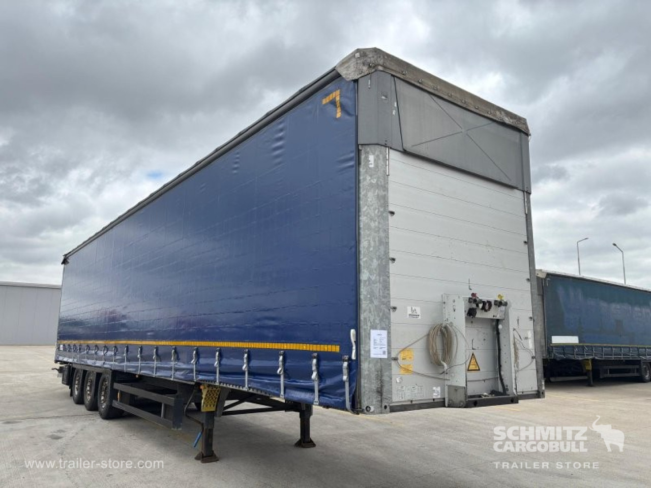 SCHMITZ Curtainsider Varios - نصف مقطورة ستارة: صورة 3 SCHMITZ Curtainsider Varios - نصف مقطورة ستارة: صورة 3